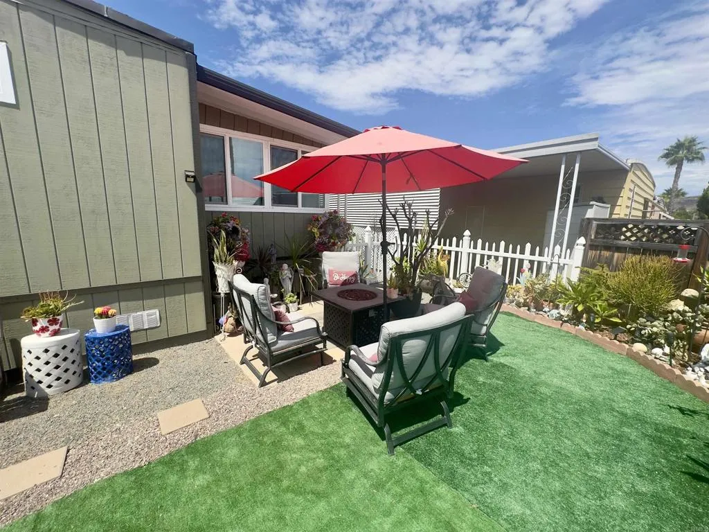 https://cdn.realtyfeed.com/cdn/127/306533636/0b320fdfb3afc41f231777130ce78711.webp