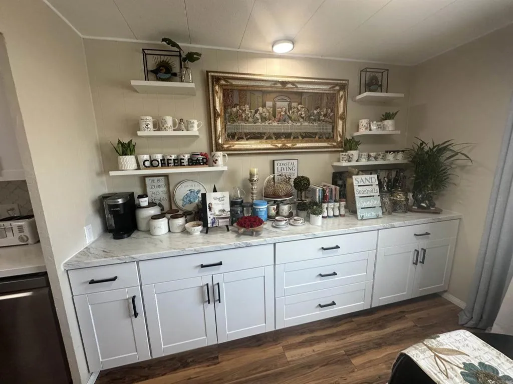 https://cdn.realtyfeed.com/cdn/127/306533636/62257f65f895254c22bde899d974fe43.webp