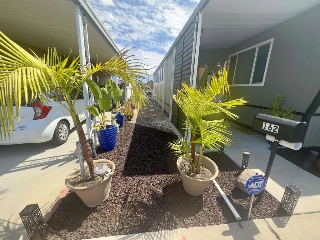 https://cdn.realtyfeed.com/cdn/127/306533636/f7dd3ba918228263c947cf7b27e57812.webp