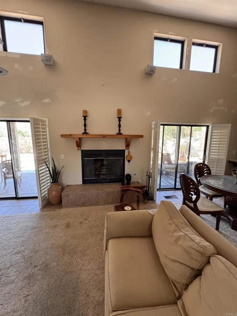 https://cdn.realtyfeed.com/cdn/127/306533653/b59fe9238e077744c555d61d9b99bb95.webp