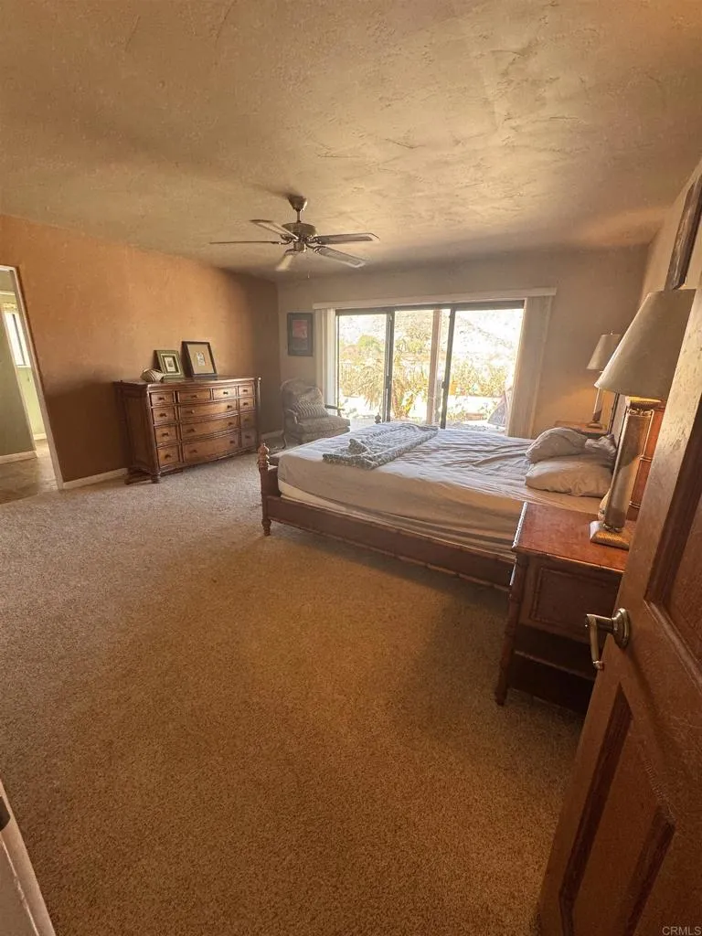 https://cdn.realtyfeed.com/cdn/127/306533653/c9c4e3ece5ab812d1e305ee6f7d8cf1b.webp