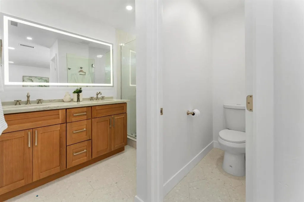 https://cdn.realtyfeed.com/cdn/127/306533757/500f8bb8634f74bedc1a263e6e2d134e.webp