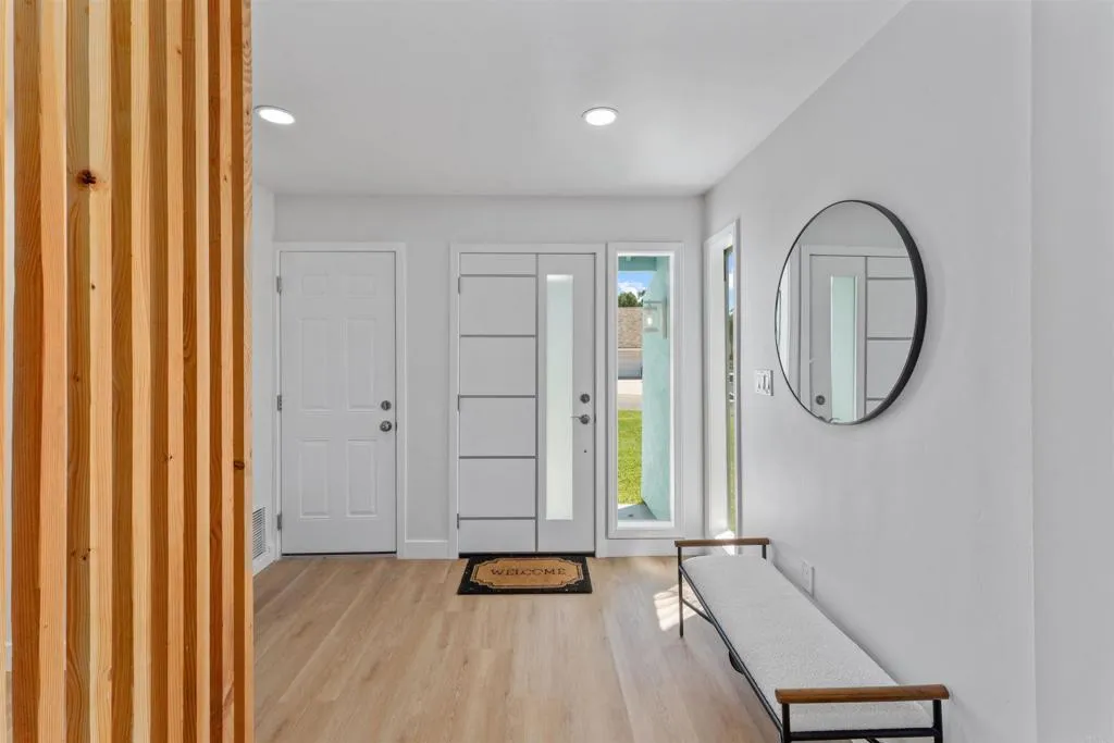 https://cdn.realtyfeed.com/cdn/127/306533757/923494a0bdcaafc75661fe86512c52c6.webp