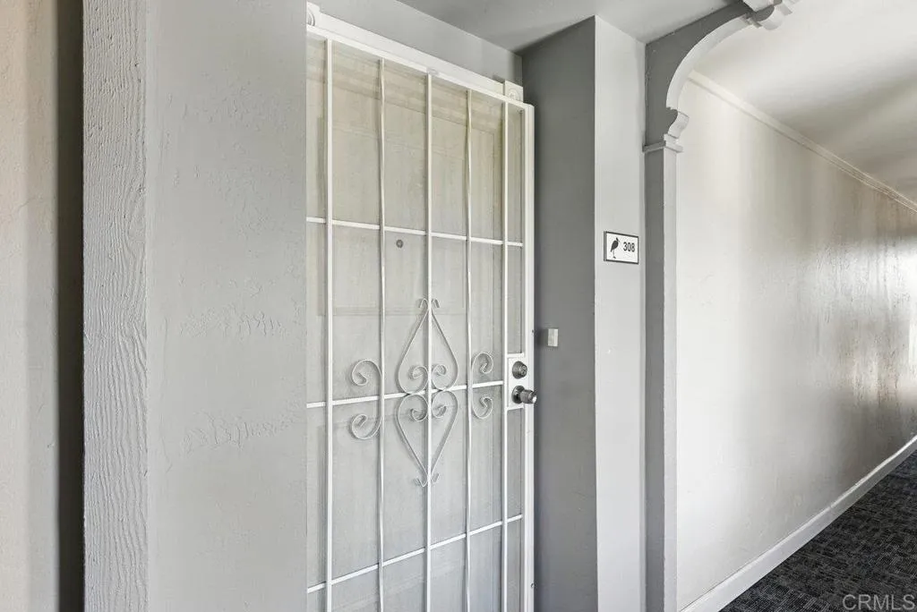 https://cdn.realtyfeed.com/cdn/127/306533775/de94cee14cda3a55bc203dc1b578f2ed.webp