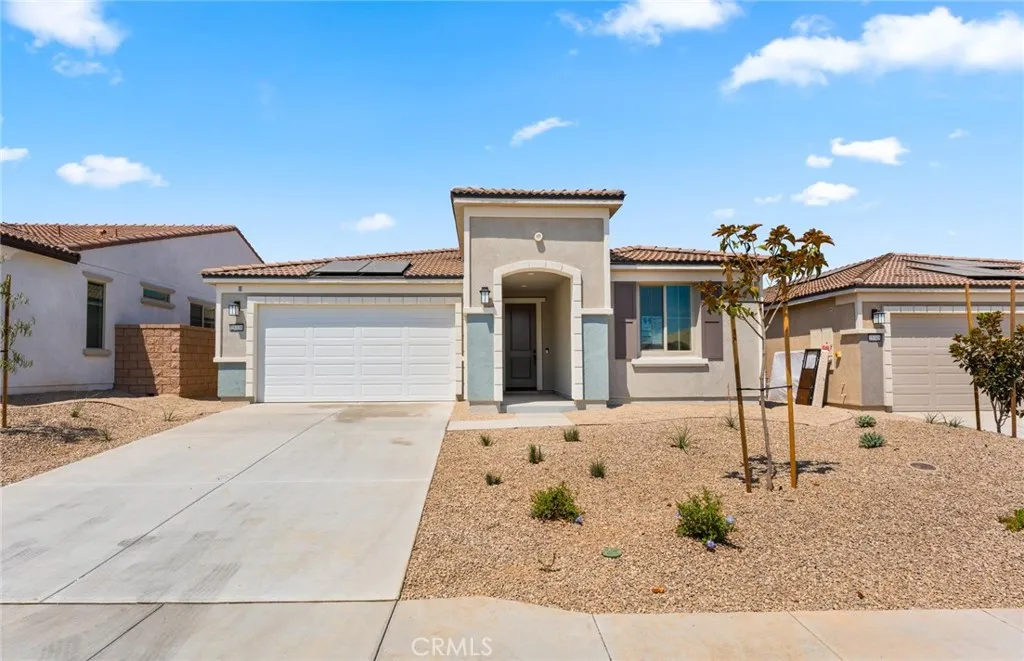 Menifee, CA 92585