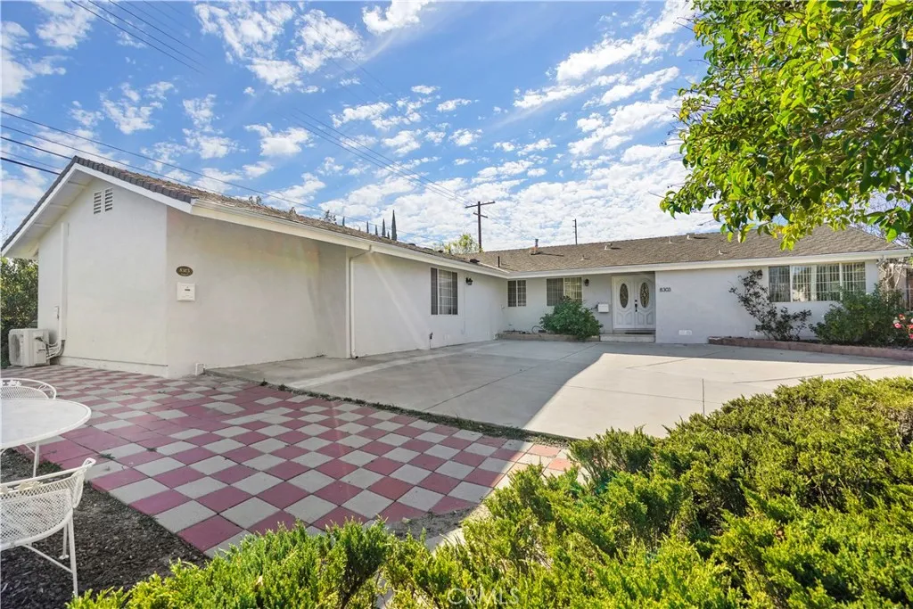 West Hills, CA 91304