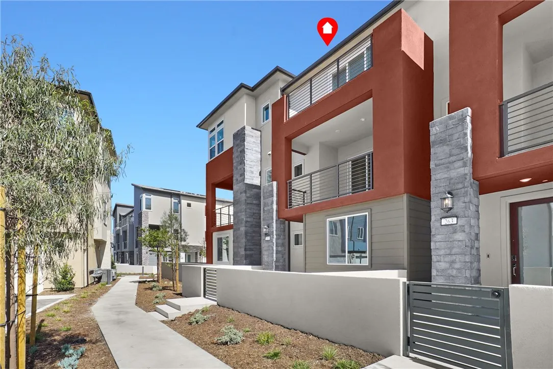 Irvine, CA 92618