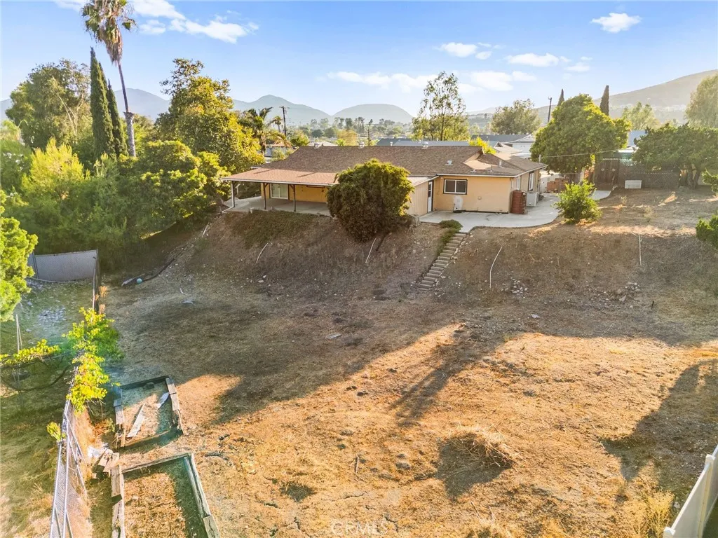 https://cdn.realtyfeed.com/cdn/127/306533849/3dfee760dc64dc5709440458fc506e3b.webp