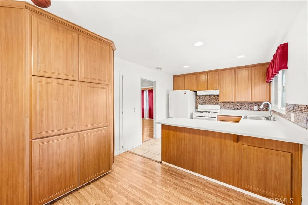 https://cdn.realtyfeed.com/cdn/127/306533849/5415f55417c58932e1666596ca9e07dc.webp