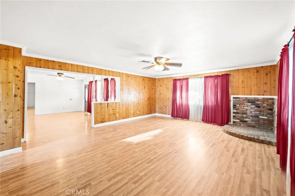 https://cdn.realtyfeed.com/cdn/127/306533849/814dab5b495226e3d78d46d44aaea090.webp