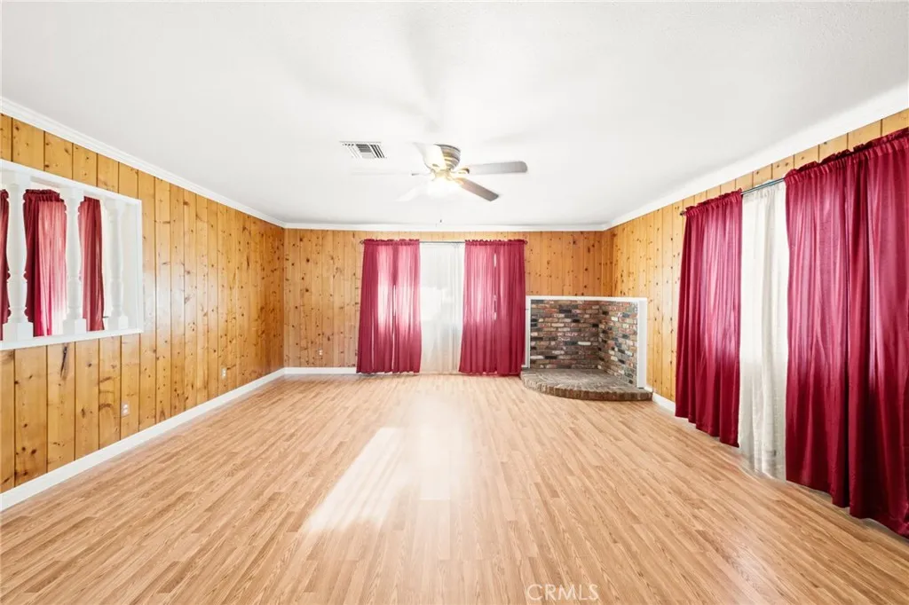 https://cdn.realtyfeed.com/cdn/127/306533849/99b40639457a3f2cb8506b267ab16f72.webp