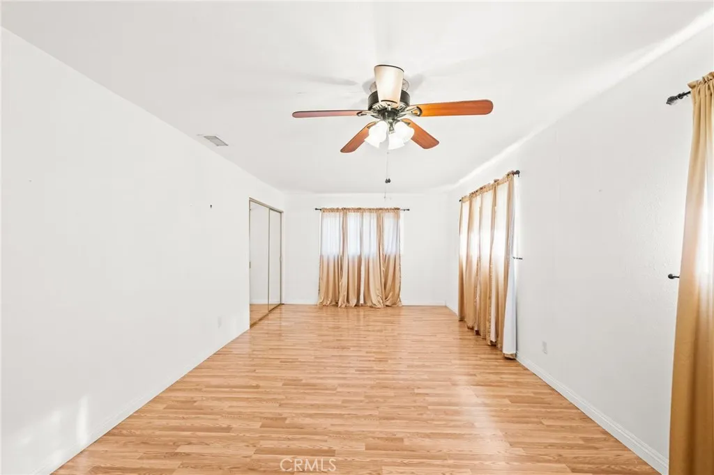 https://cdn.realtyfeed.com/cdn/127/306533849/c08f005571597a3ec479f860a6bebf9c.webp