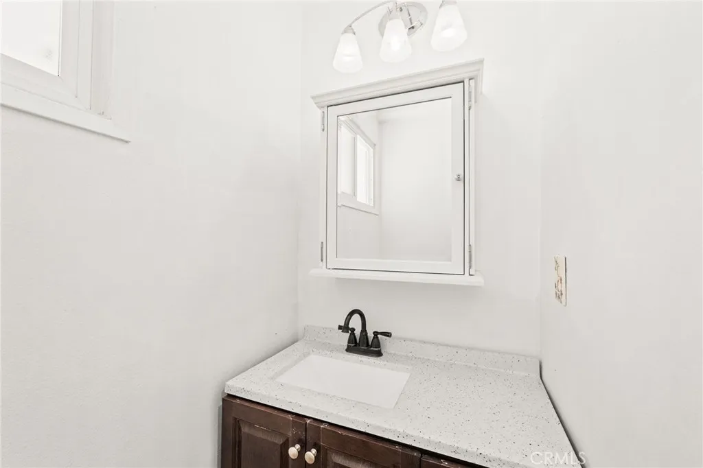 https://cdn.realtyfeed.com/cdn/127/306533849/cd5e995d1b1aeb3337cec53720d8b04e.webp