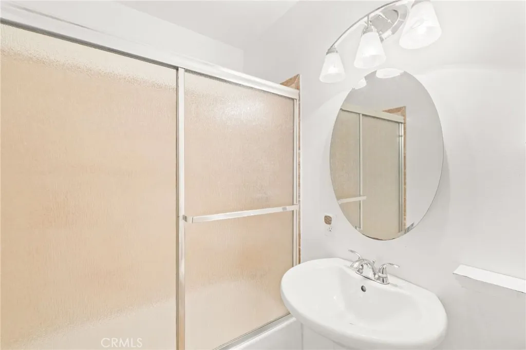 https://cdn.realtyfeed.com/cdn/127/306533849/d2c6439b1ca236d2d5de1f73584dbcf7.webp