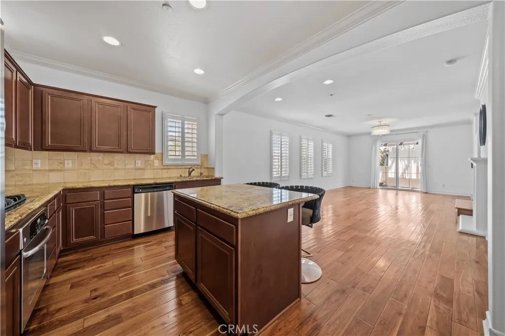 Photo #14: OC25197503 Listing: Photo #14