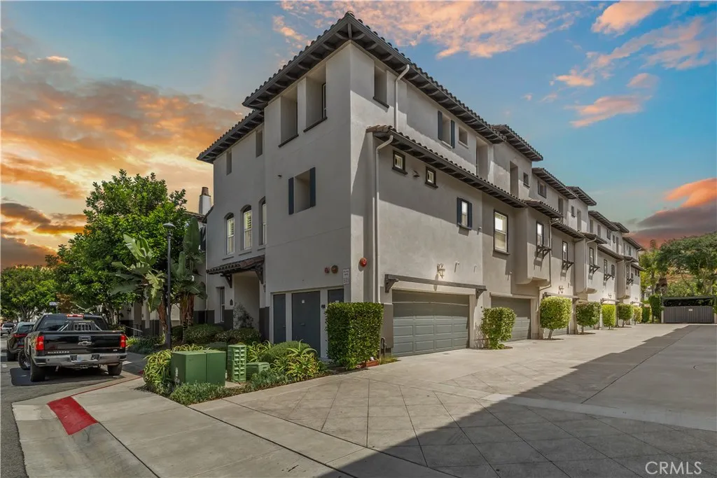 Photo #34: OC25197503 Listing: Photo #34