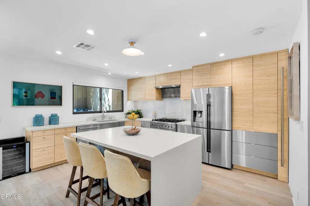 684 Orange Drive, Sierra Madre, CA, 91024