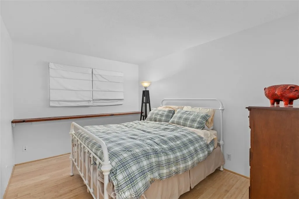 https://cdn.realtyfeed.com/cdn/127/306533901/053b9ca35cf1f934e29291a062a4ddff.webp