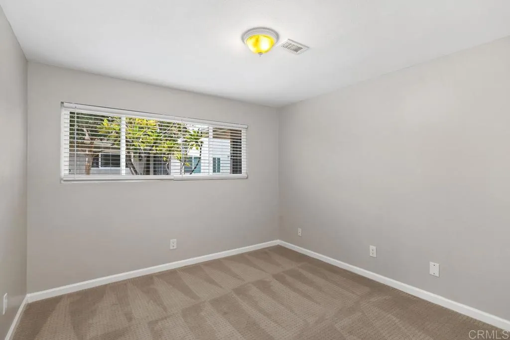 https://cdn.realtyfeed.com/cdn/127/306533924/2272abfc2318859b08203dd32921df1e.webp