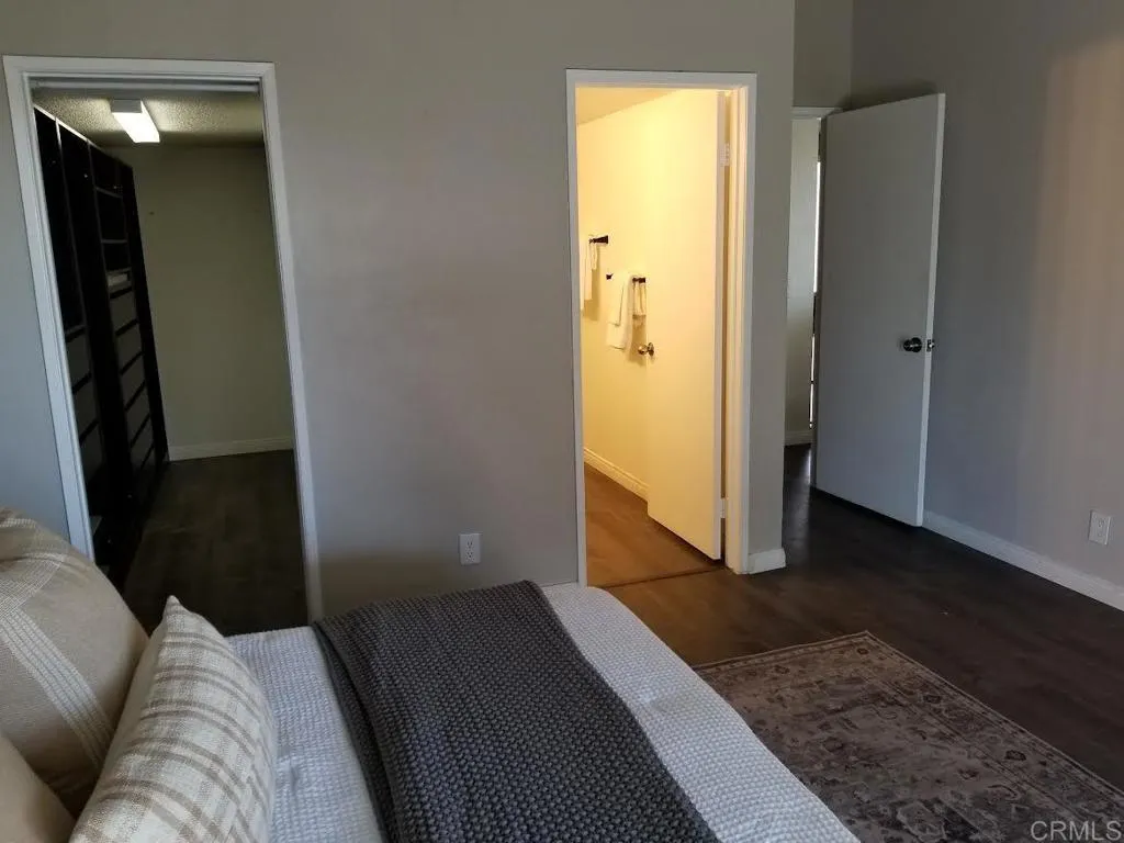 https://cdn.realtyfeed.com/cdn/127/306533937/8ff0a9eed51a9c7c334e7a1ee9c33e73.webp