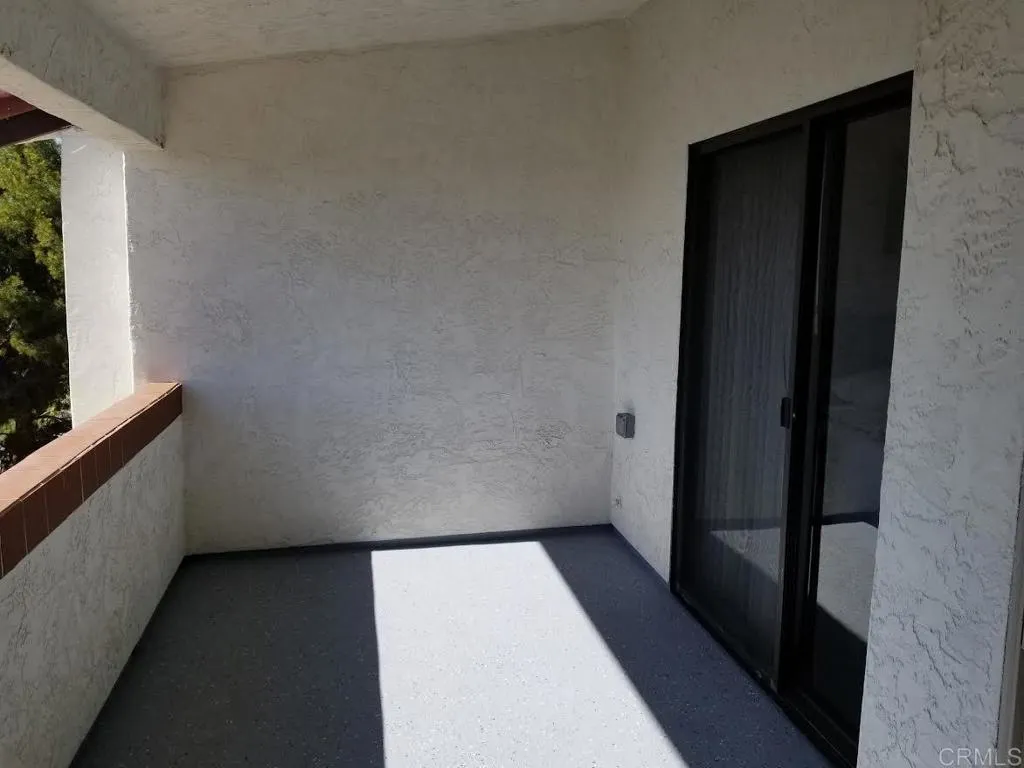 https://cdn.realtyfeed.com/cdn/127/306533937/c23d918df369a780c69e1398816727d3.webp