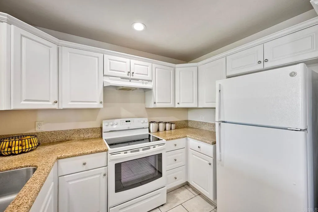 https://cdn.realtyfeed.com/cdn/127/306533995/e6b28492cb0d6d2ded14e9fdca674378.webp