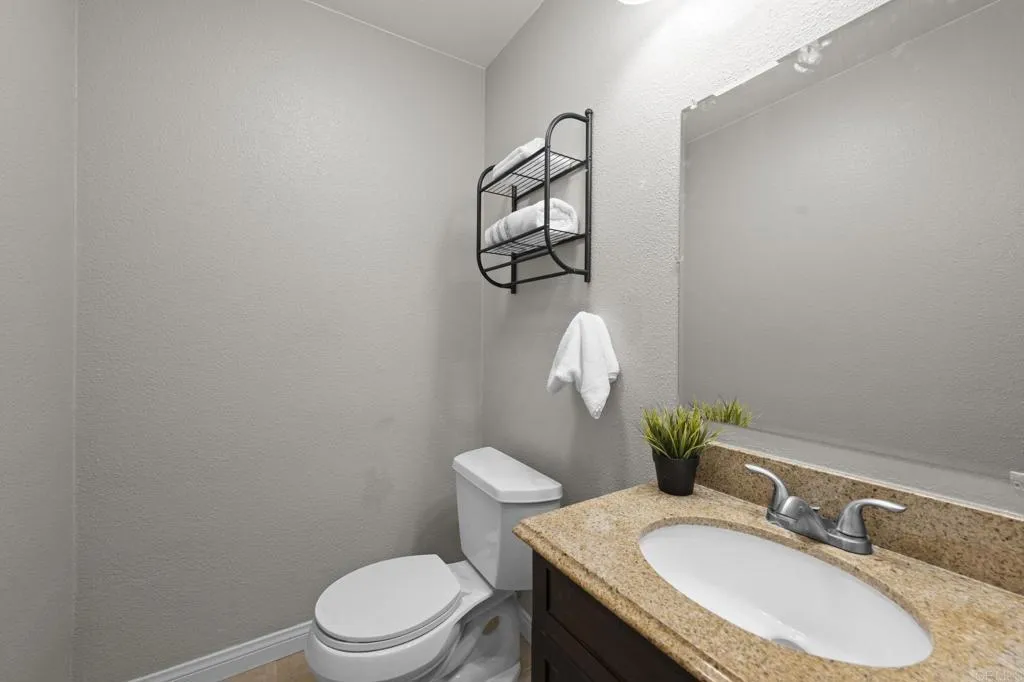 https://cdn.realtyfeed.com/cdn/127/306534045/6b1075e0ff1ca4437c34a8f99294dcee.webp