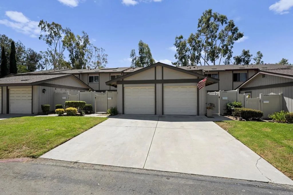 https://cdn.realtyfeed.com/cdn/127/306534045/b07367faac736b1804e9355351f28577.webp