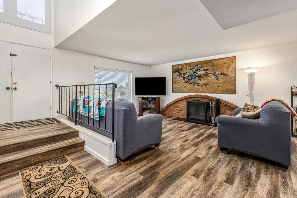 https://cdn.realtyfeed.com/cdn/127/306534069/6a7571341e85a9be4f5296de9b5ca57b.webp