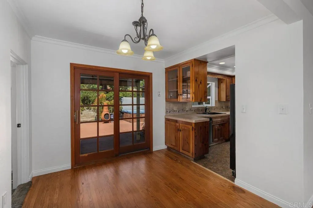 https://cdn.realtyfeed.com/cdn/127/306534086/d267778ce80a5fd78c8e68af73f54ee9.webp