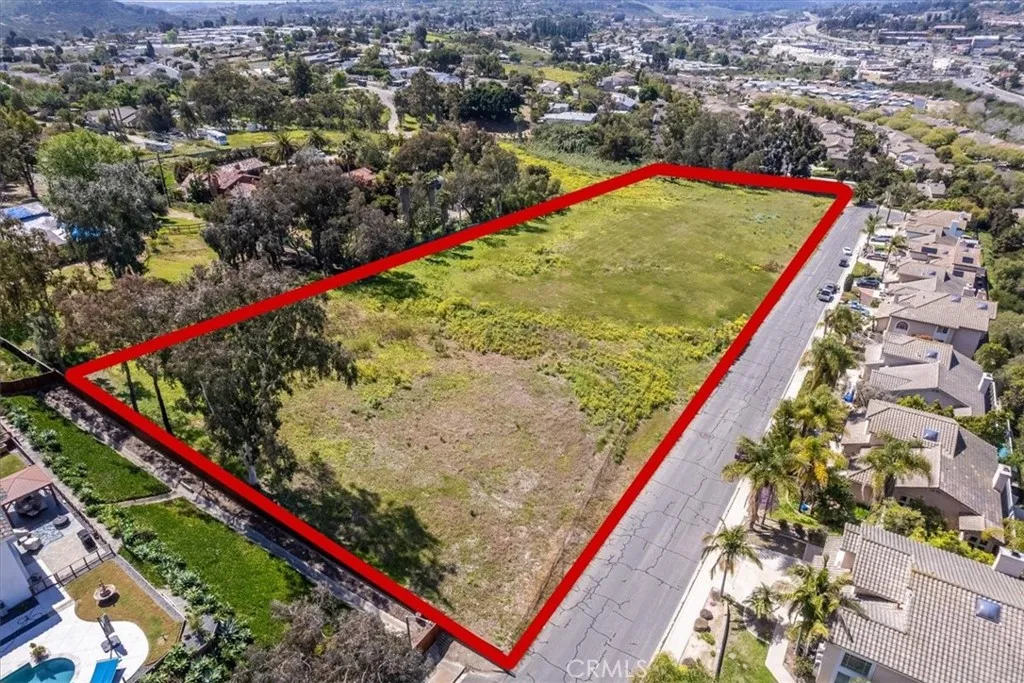 Vista, CA 92081
