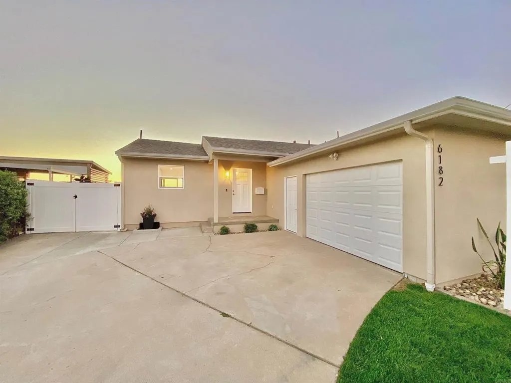 https://cdn.realtyfeed.com/cdn/127/306534124/fb72aeff12826cac6489b3da8beefe49.webp