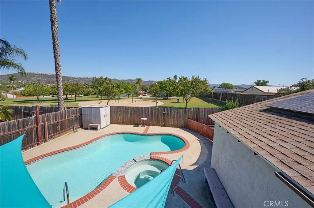 Photo #29: SW25197835 Listing: Photo #29