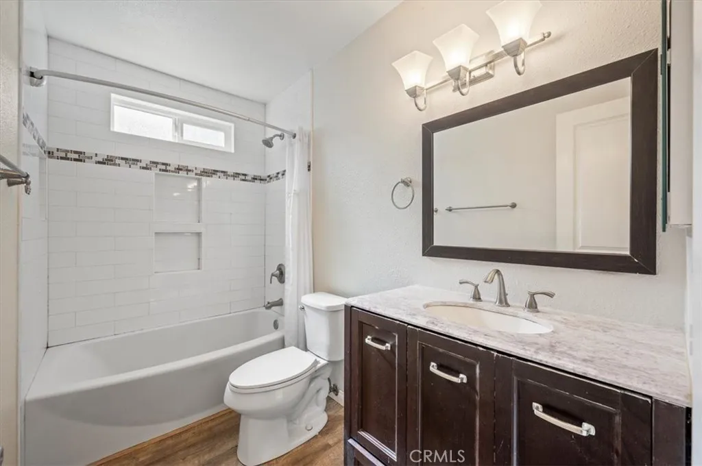 https://cdn.realtyfeed.com/cdn/127/306534141/c1c5933edfa822c2c2d7540f1efa97f8.webp