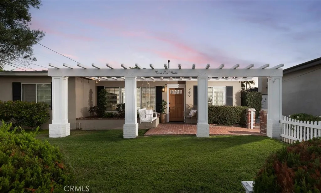 Costa Mesa, CA 92627