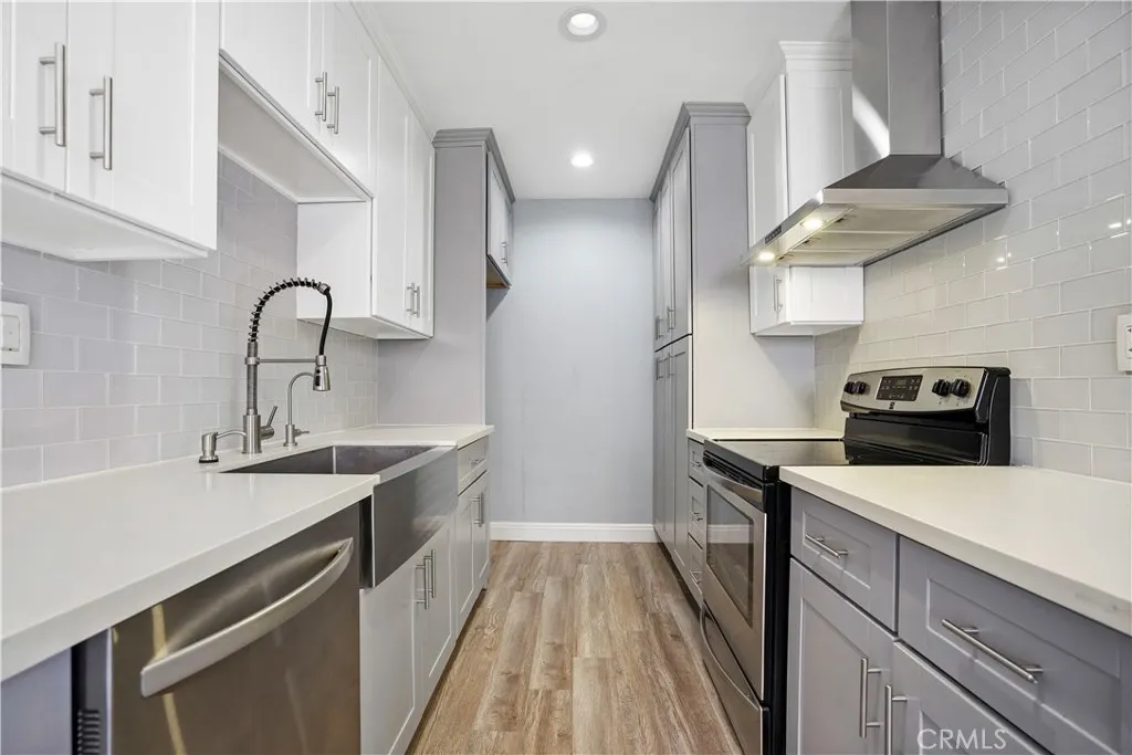 Encino, CA 91316