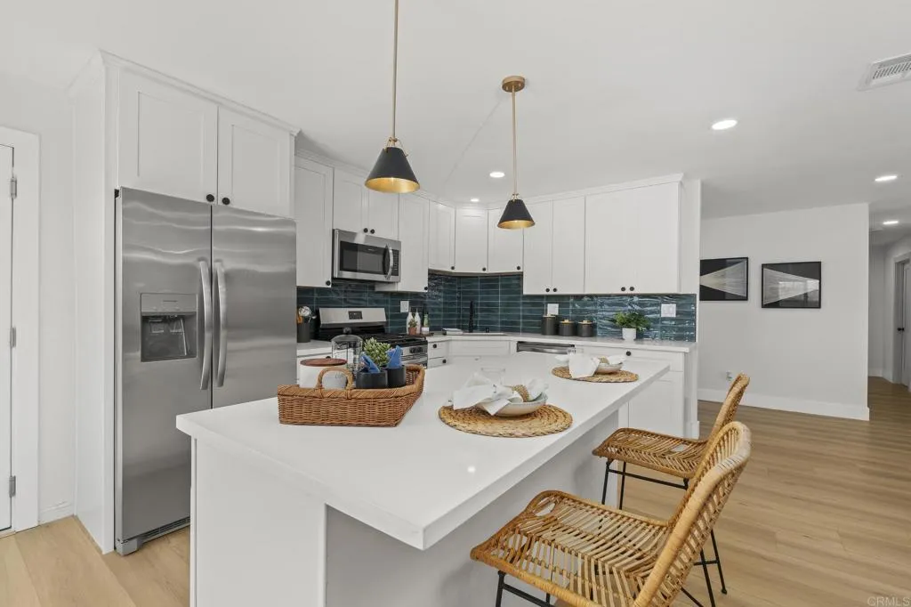 https://cdn.realtyfeed.com/cdn/127/306534229/4bbe4a5d8455cfb82f76036efefb71cb.webp