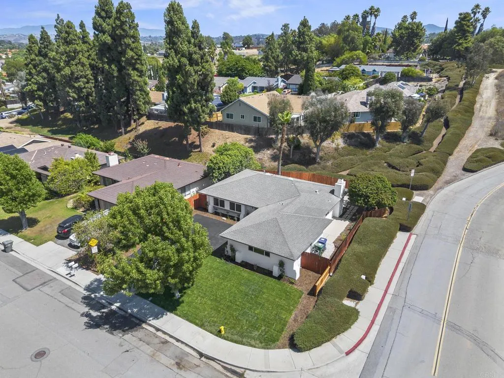 https://cdn.realtyfeed.com/cdn/127/306534229/846e7b87b0fdc1429403aa78f7aaeb2b.webp