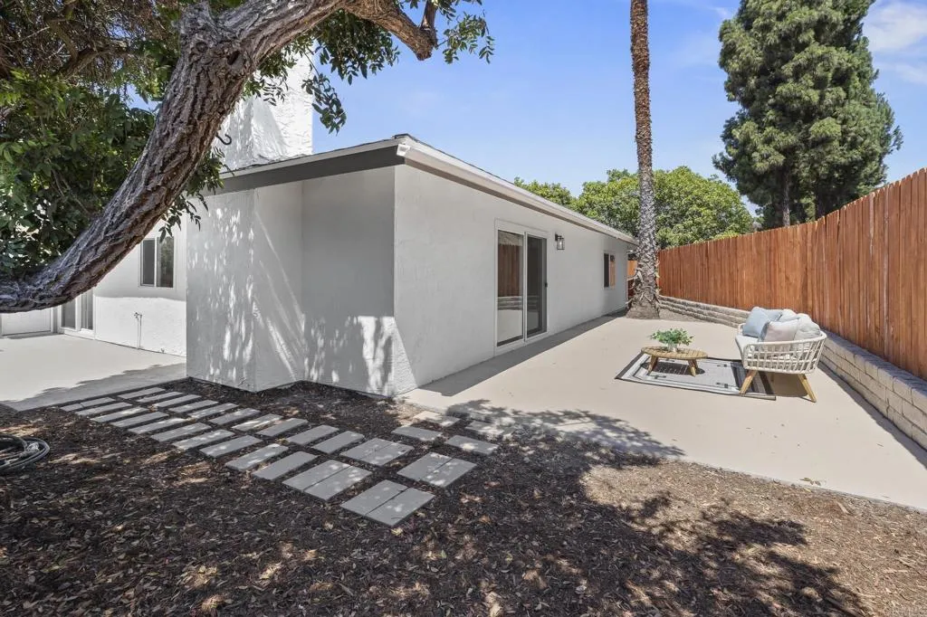 https://cdn.realtyfeed.com/cdn/127/306534229/a9ec88e38bd7b9b12bccedcb8d2684e3.webp
