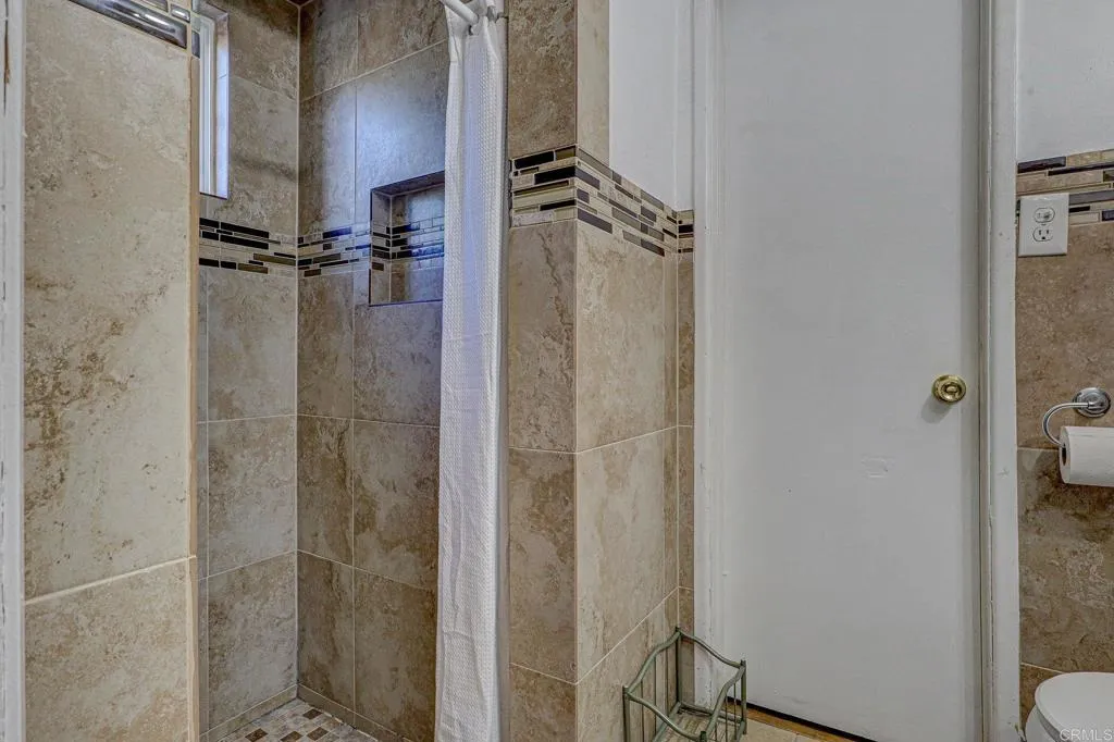 https://cdn.realtyfeed.com/cdn/127/306534238/20b9753b99da4f141aec0fe0f2828caf.webp