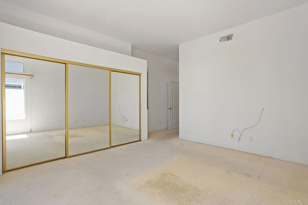 https://cdn.realtyfeed.com/cdn/127/306534380/fd70b8861233f378619064a35e7ed63b.webp