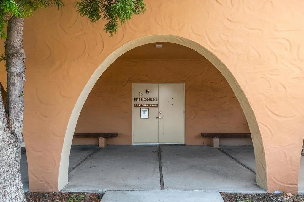 Photo #40: NDP2508605 Listing: Photo #40