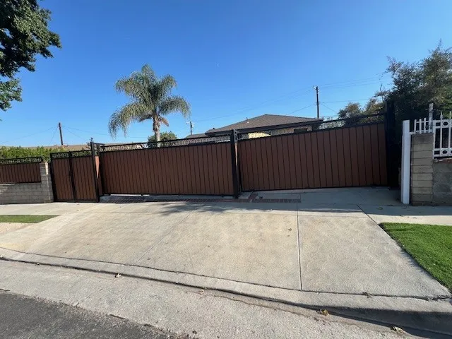 Sylmar, CA 91342