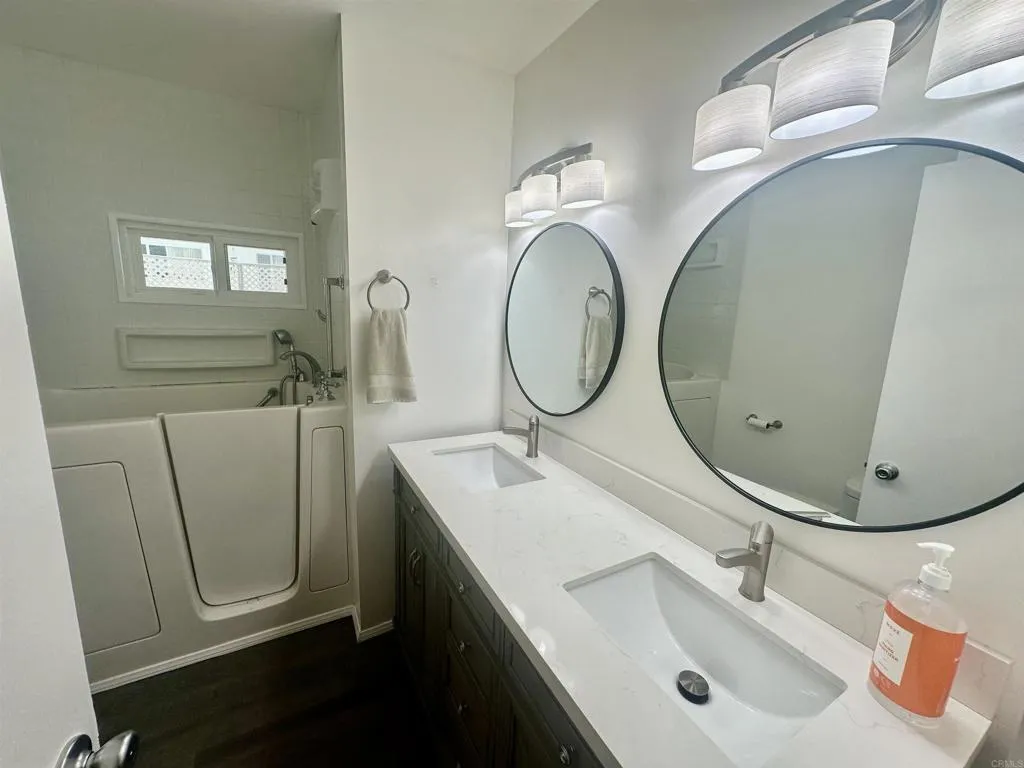 https://cdn.realtyfeed.com/cdn/127/306534432/13714907383c3bff15da915f67a721fb.webp