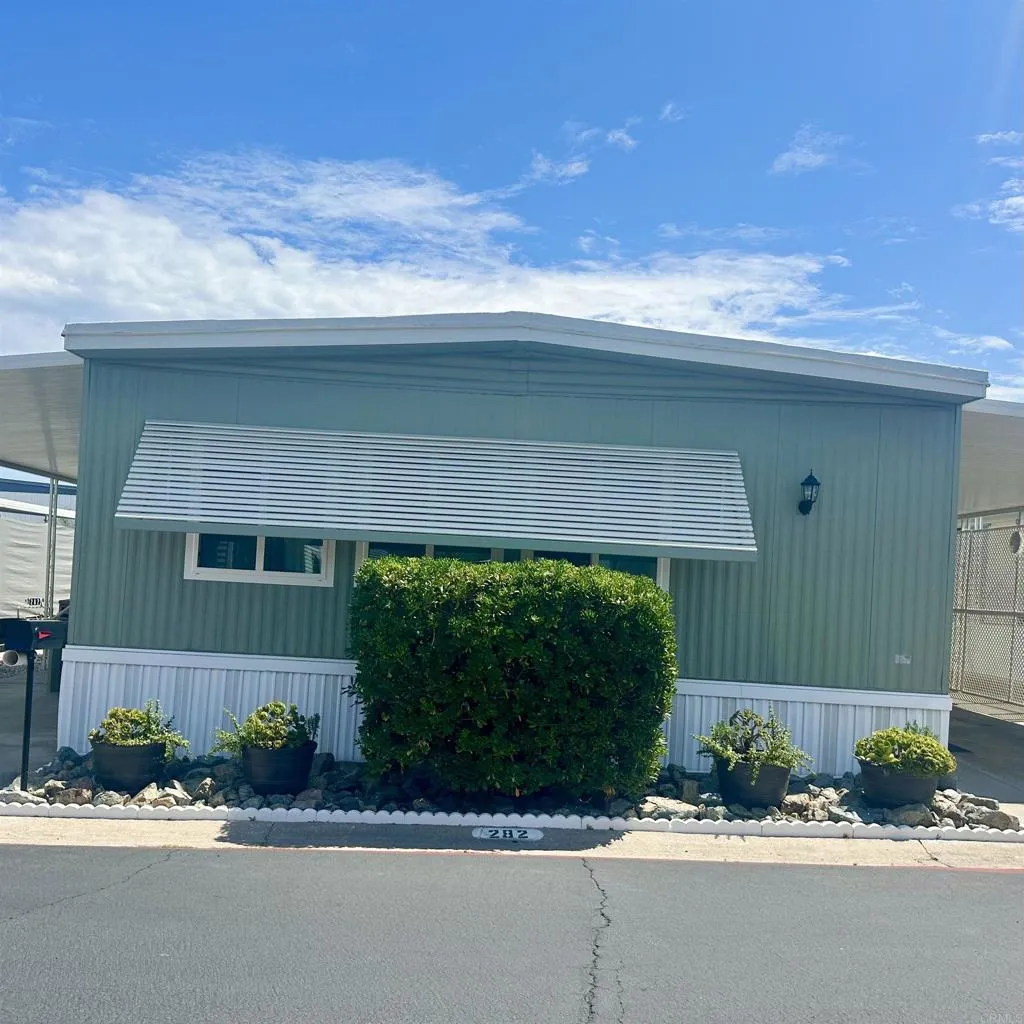 https://cdn.realtyfeed.com/cdn/127/306534432/67382ad502f931dbc0cc23360c717abb.webp