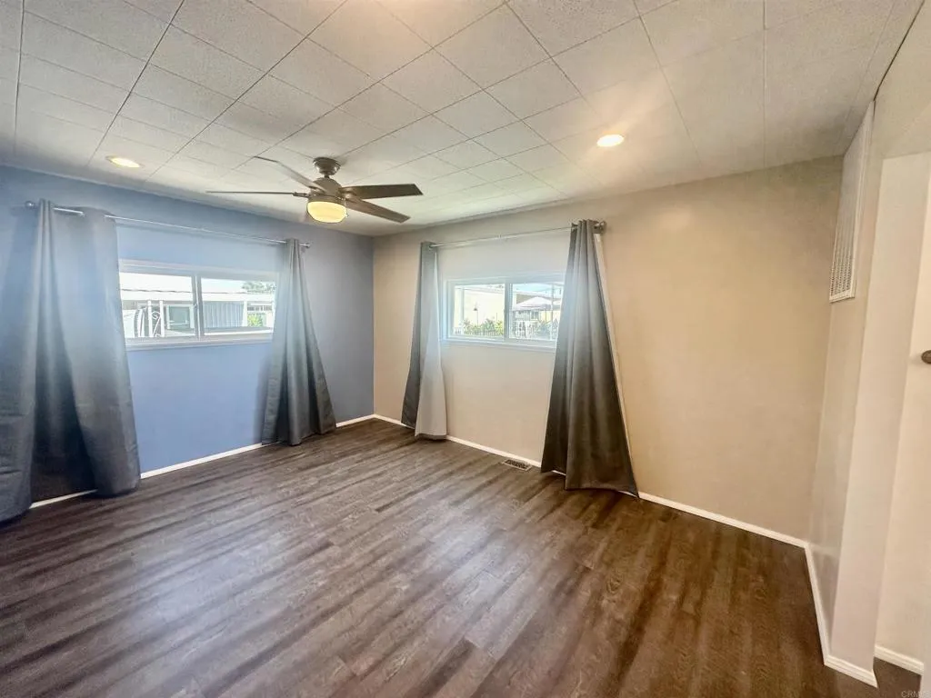 https://cdn.realtyfeed.com/cdn/127/306534432/a59d0303b42f936cfc6e971304bc90ef.webp