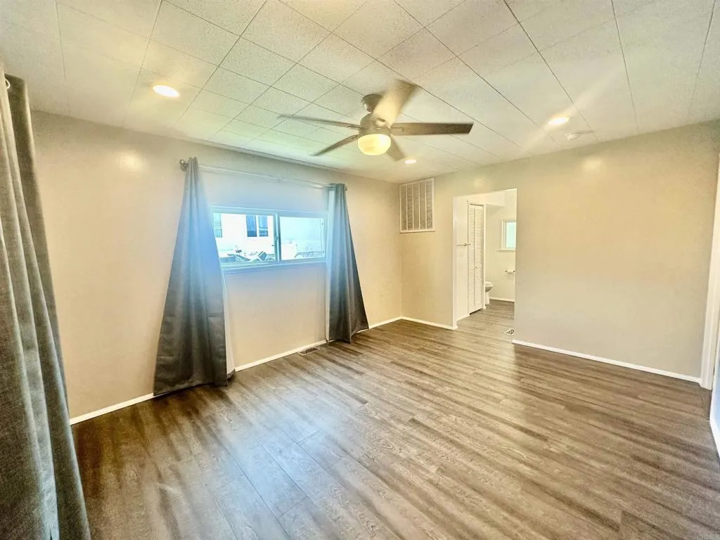 https://cdn.realtyfeed.com/cdn/127/306534432/f959222995ba89ddfc68d063164be131.webp