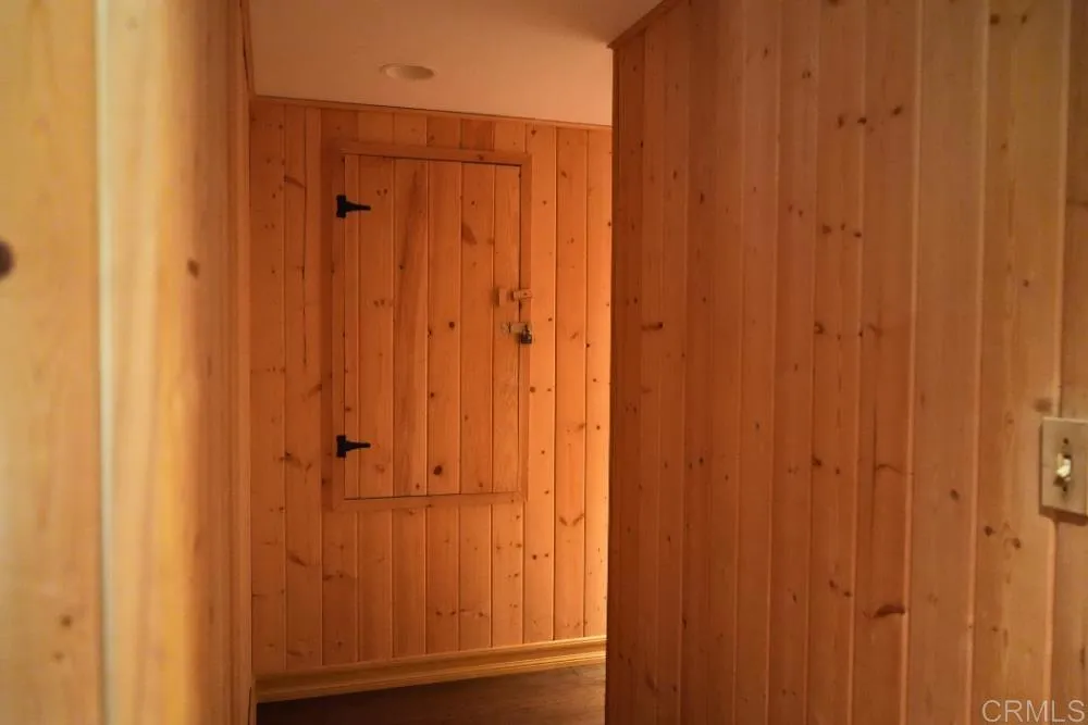 https://cdn.realtyfeed.com/cdn/127/306534451/9e77d4945d318abab9b35bf6a9468b14.webp