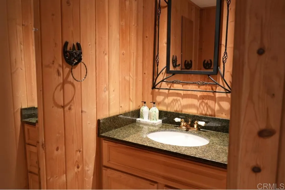 https://cdn.realtyfeed.com/cdn/127/306534451/f853d371d7cec8ef15e35a9aca7bfc44.webp