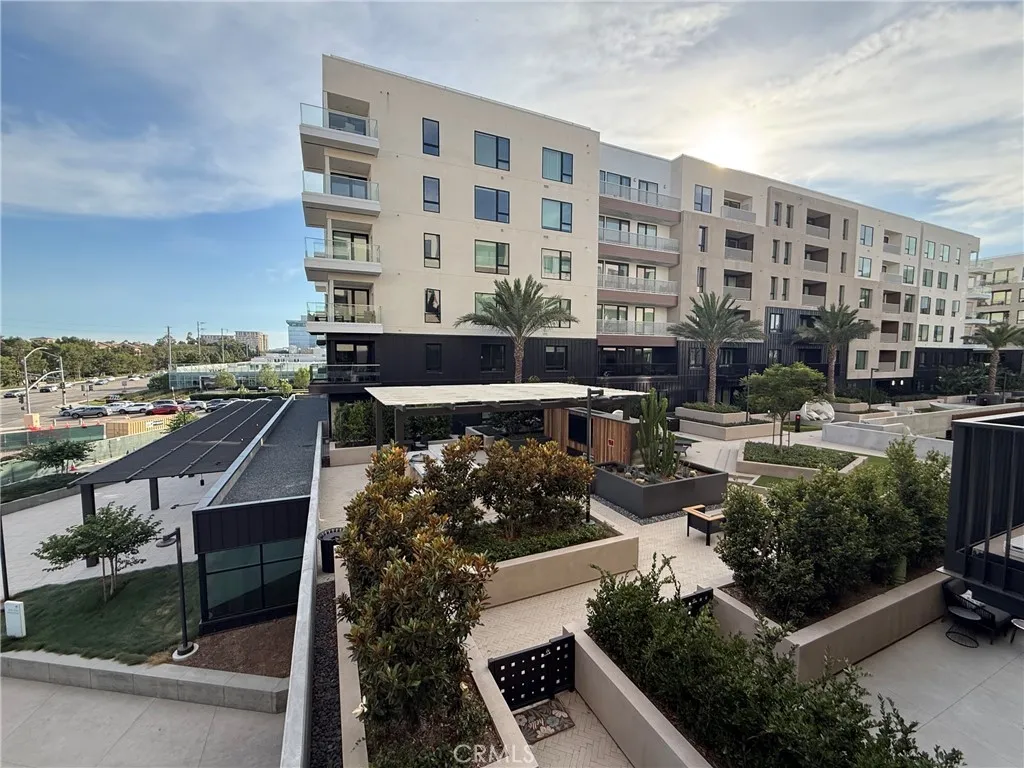 Irvine, CA 92612